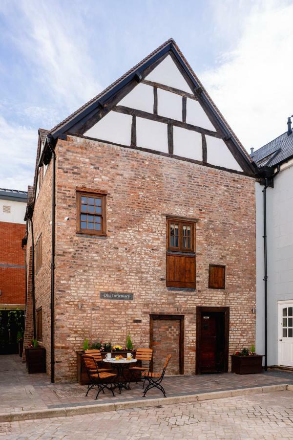 Old Infirmary Aparthotel Worcester Exterior foto